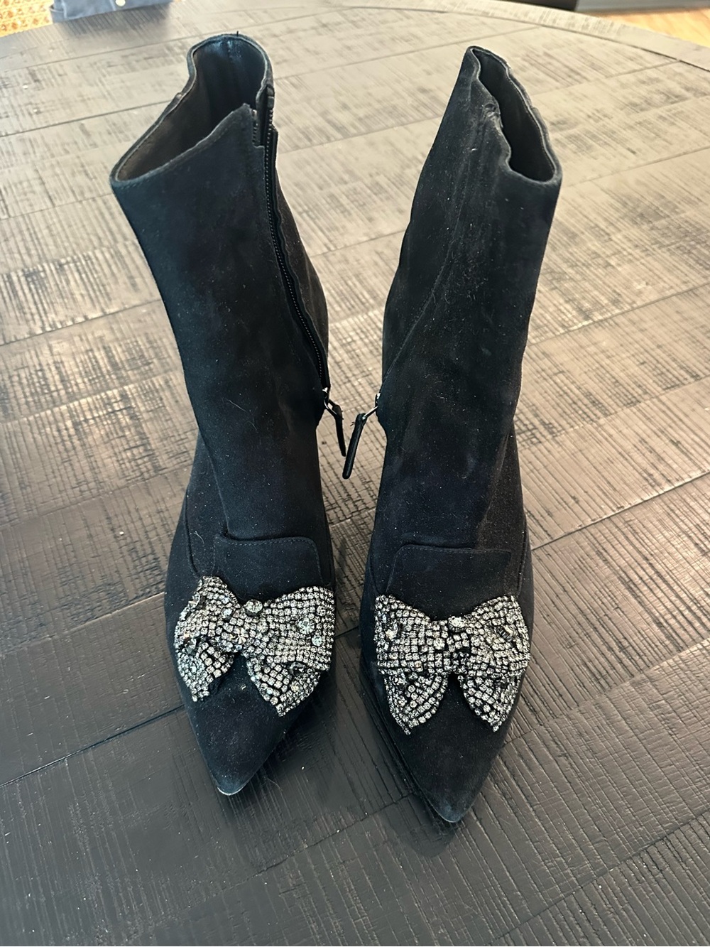 Tory Burch Crystal Bow Bootie 🪩
